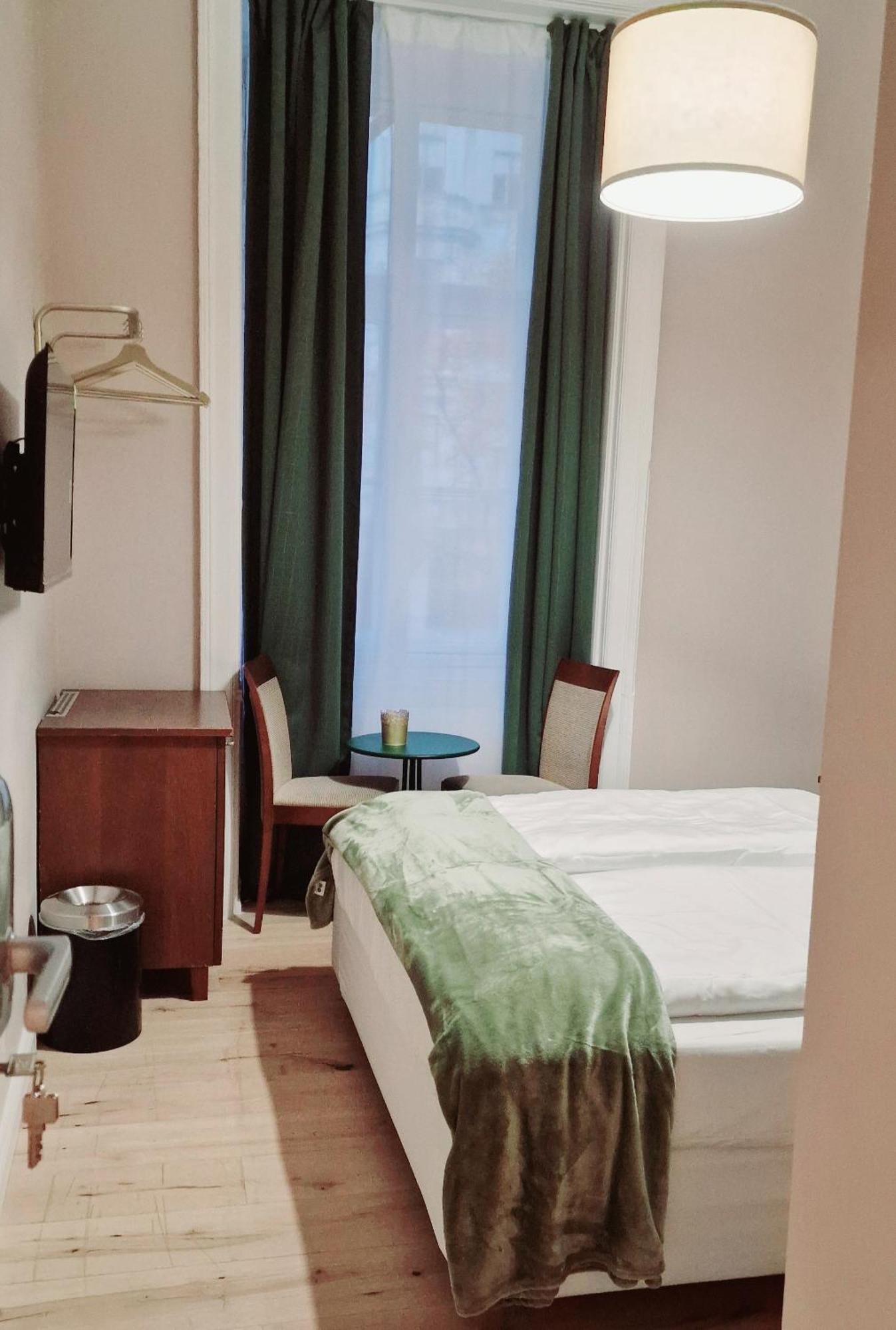 Boutique Hotel Mariahilf Виена Екстериор снимка