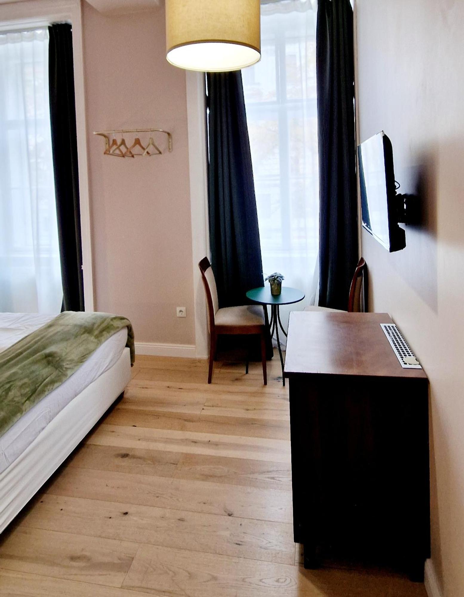 Boutique Hotel Mariahilf Виена Екстериор снимка